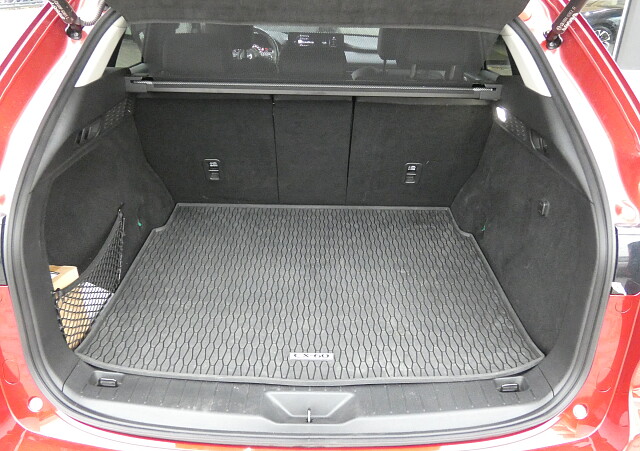 Mazda CX-60 - Kolor Soul Red Crystal, zdjęcie 9