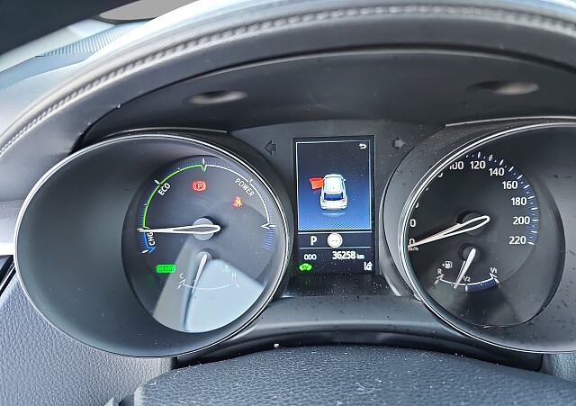 Toyota C-HR - Kolor Biały, zdjęcie 10