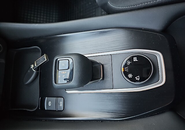 Nissan Qashqai - Kolor Czarny, zdjęcie 16