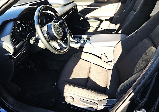 Mazda 3 - Kolor Deep Crystal Blue, zdjęcie 10