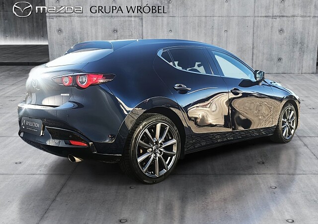 Mazda 3 - Kolor Deep Crystal Blue, zdjęcie 5