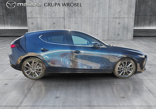 Mazda 3 - Kolor Deep Crystal Blue, zdjęcie 4
