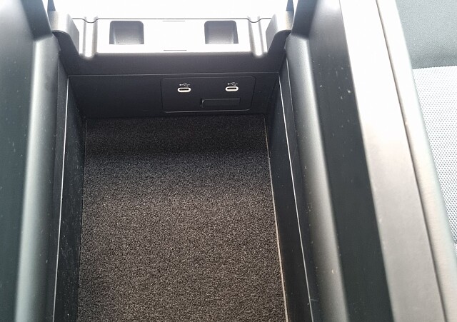 Mazda CX-60 - Kolor Jet Black, zdjęcie 32