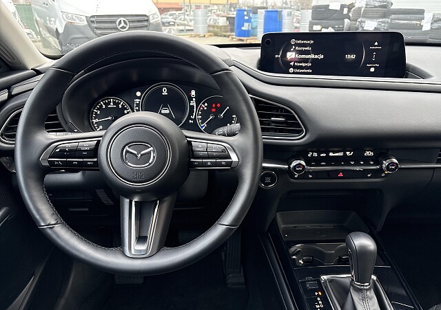 Mazda CX-30 - Kolor Deep Crystal Blue, zdjęcie 6