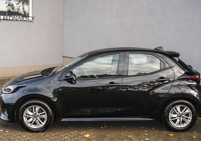 Mazda 2 Hybrid - Kolor Opera Black, zdjęcie 7