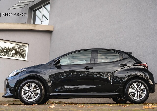 Mazda 2 Hybrid - Kolor Opera Black, zdjęcie 6