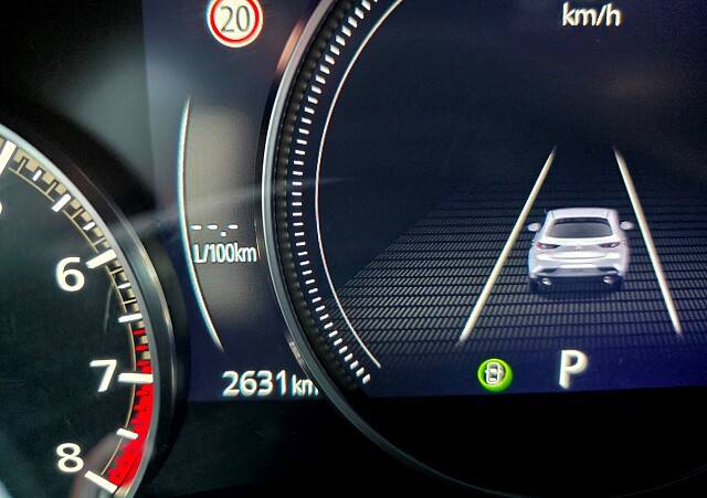 Mazda 3 - Kolor Soul Red Crystal, zdjęcie 8