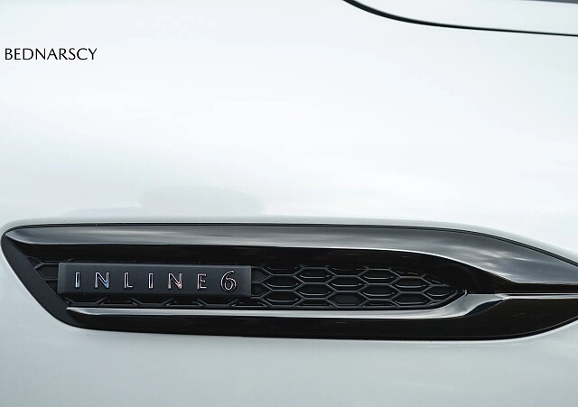 Mazda CX-60 - Kolor Rhodium White, zdjęcie 4