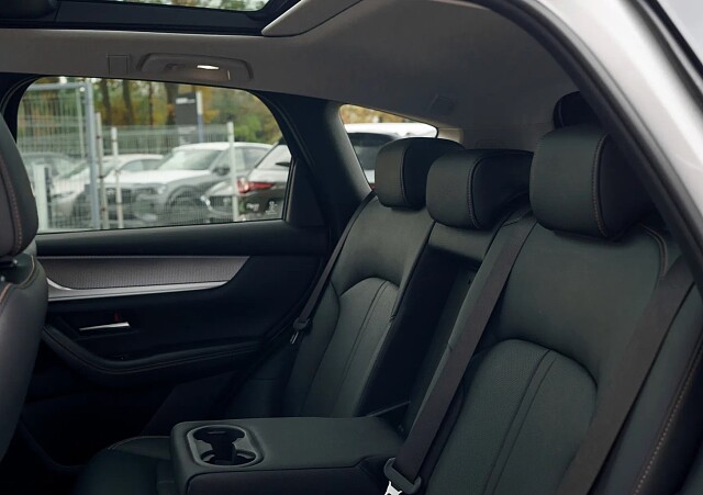 Mazda CX-60 - Kolor Rhodium White, zdjęcie 37