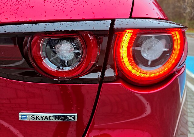 Mazda 3 - Kolor Soul Red Crystal, zdjęcie 27