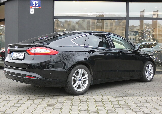 Ford Mondeo - Kolor Czarny, zdjęcie 2