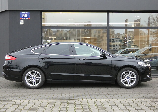 Ford Mondeo - Kolor Czarny, zdjęcie 3