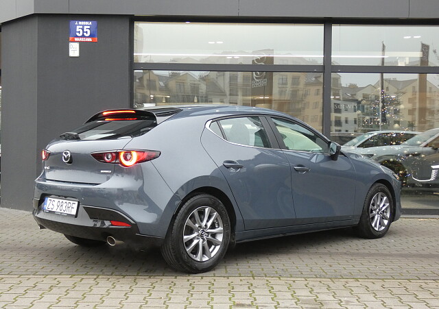 Mazda 3 - Kolor Polymetal Gray, zdjęcie 6