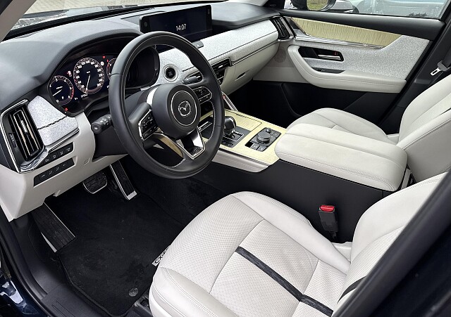 Mazda CX-60 - Kolor Deep Crystal Blue, zdjęcie 5