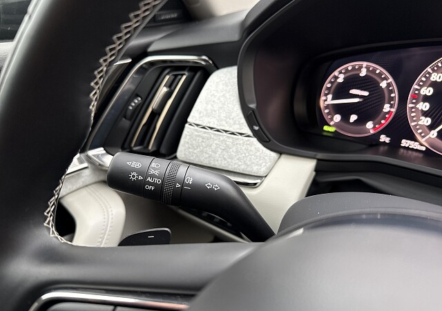 Mazda CX-60 - Kolor Deep Crystal Blue, zdjęcie 10