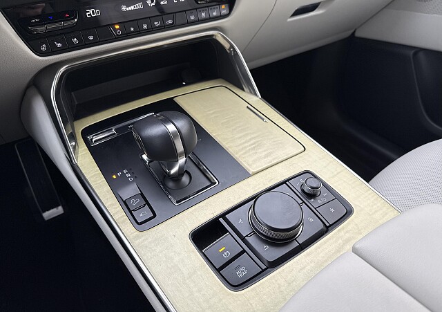 Mazda CX-60 - Kolor Deep Crystal Blue, zdjęcie 12