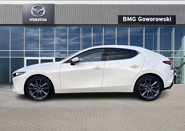 Mazda 3 - Kolor Snowflake White Pearl, zdjęcie 2
