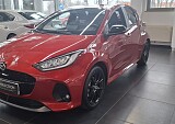 Mazda 2 Hybrid - Kolor Formal Red, zdjęcie 2