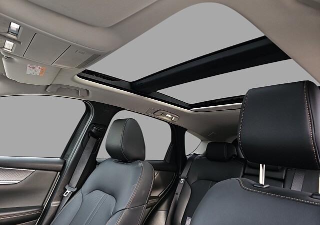 Mazda CX-60 - Kolor Rhodium White, zdjęcie 16