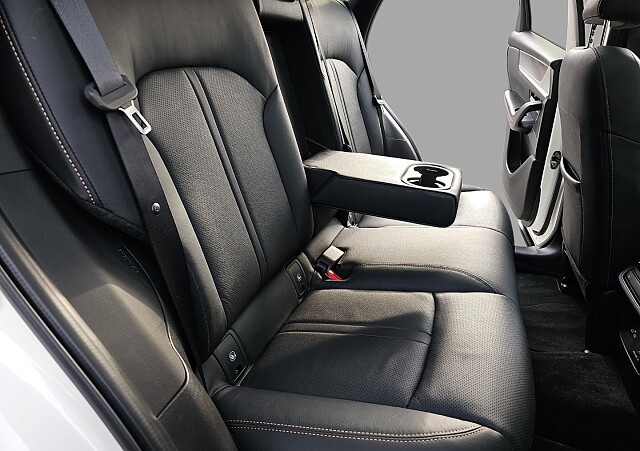 Mazda CX-60 - Kolor Rhodium White, zdjęcie 23