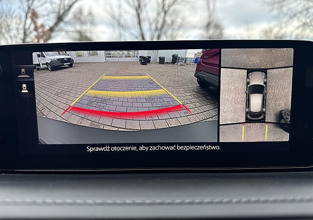 Mazda CX-30 - Kolor Deep Crystal Blue, zdjęcie 9