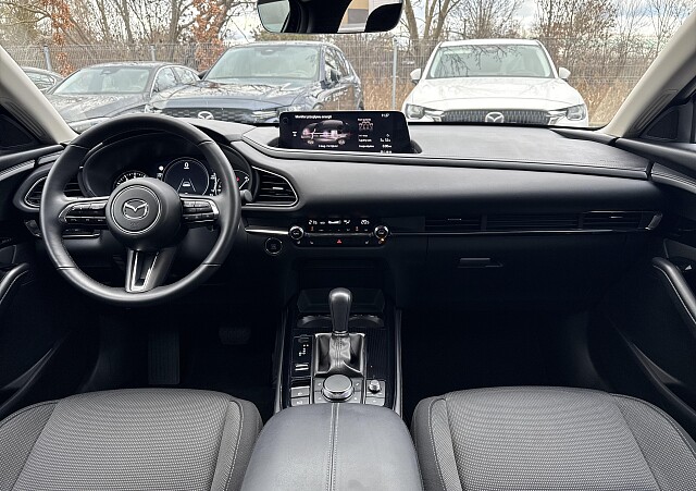 Mazda CX-30 - Kolor Deep Crystal Blue, zdjęcie 6