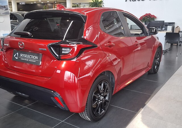 Mazda 2 Hybrid - Kolor Formal Red, zdjęcie 13