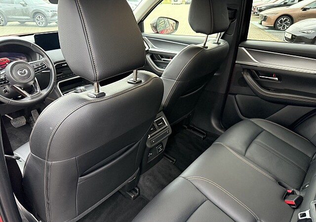 Mazda CX-60 - Kolor Czerwony, zdjęcie 10