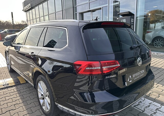 Volkswagen Passat - Kolor Czarny, zdjęcie 6