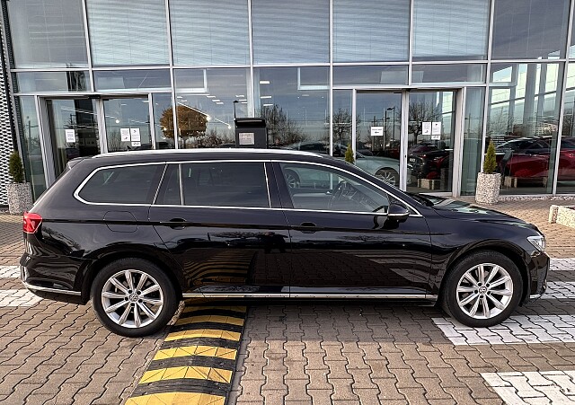 Volkswagen Passat - Kolor Czarny, zdjęcie 5