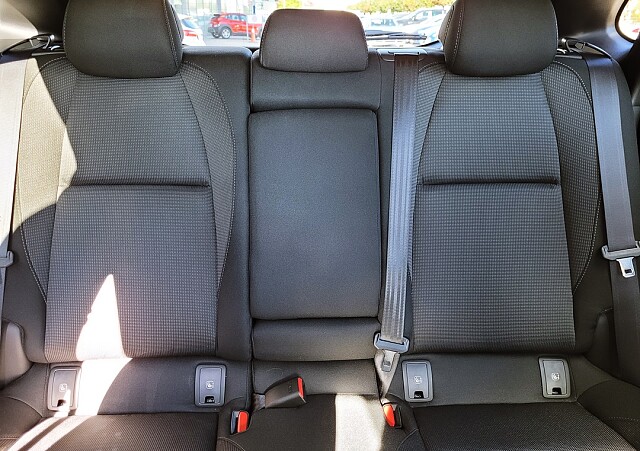 Mazda CX-30 - Kolor Deep Crystal Blue, zdjęcie 8