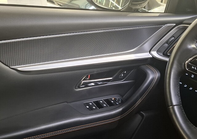 Mazda CX-60 - Kolor Rhodium White, zdjęcie 9