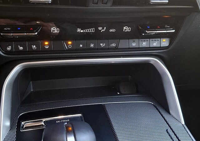 Mazda CX-60 - Kolor Soul Red Crystal, zdjęcie 22