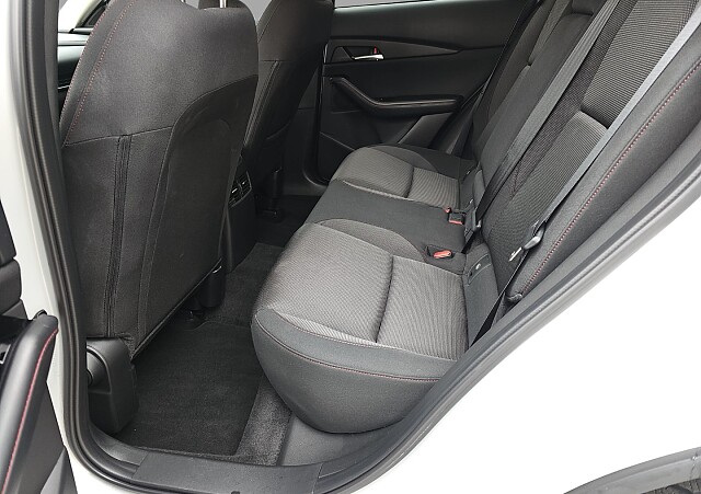 Mazda CX-30 - Kolor Ceramic Metalic, zdjęcie 20