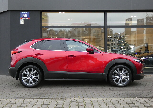 Mazda CX-30 - Kolor Soul Red Crystal, zdjęcie 3