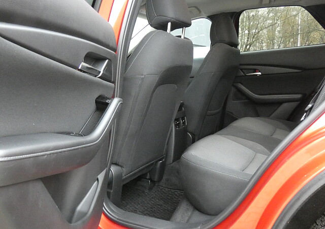 Mazda CX-30 - Kolor Soul Red Crystal, zdjęcie 10