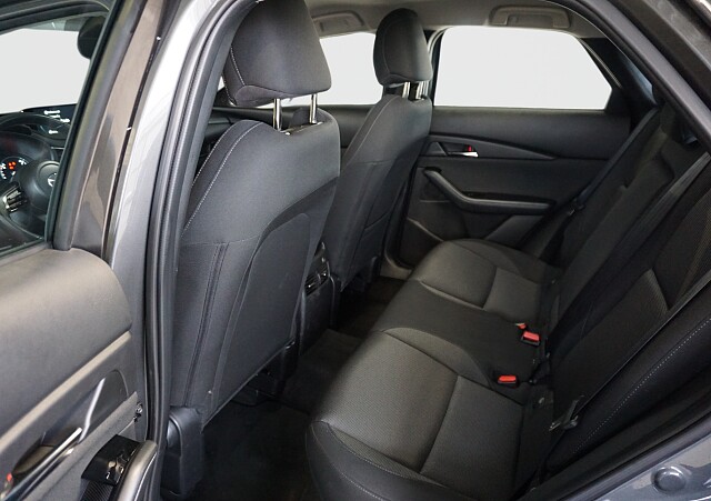 Mazda CX-30 - Kolor Machine Gray, zdjęcie 8