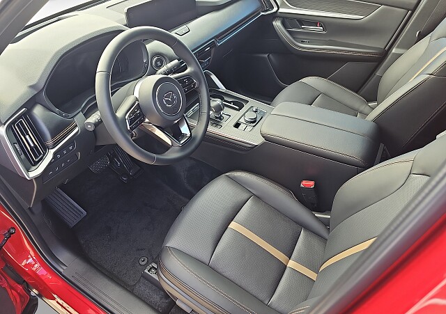 Mazda CX-80 - Kolor Soul Red Crystal, zdjęcie 11