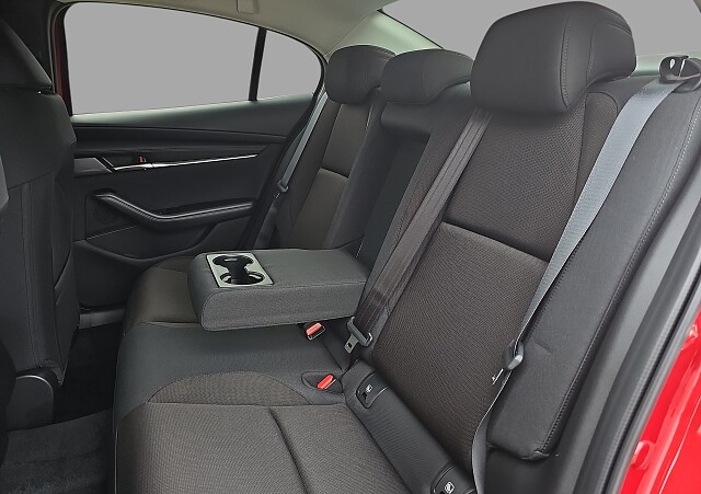 Mazda 3 - Kolor Soul Red Crystal, zdjęcie 11