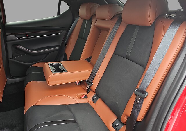 Mazda 3 - Kolor Soul Red Crystal, zdjęcie 9