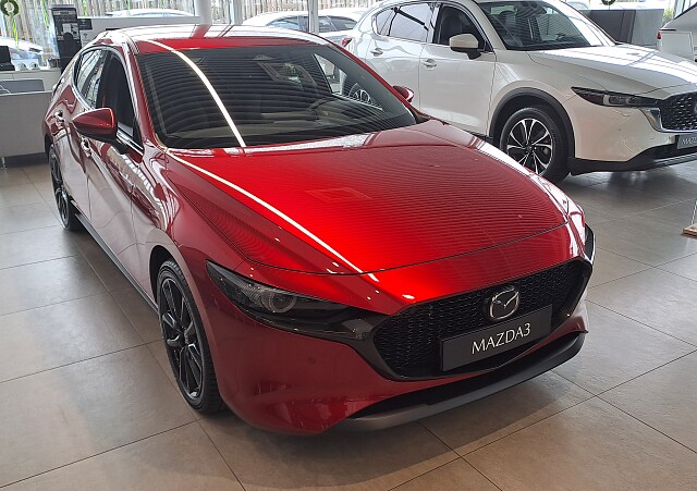 Mazda 3 - Kolor Soul Red Crystal, zdjęcie 2