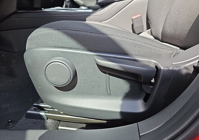 Mazda CX-30 - Kolor Soul Red Crystal, zdjęcie 9