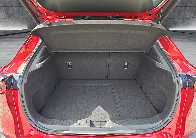 Mazda CX-30 - Kolor Soul Red Crystal, zdjęcie 10