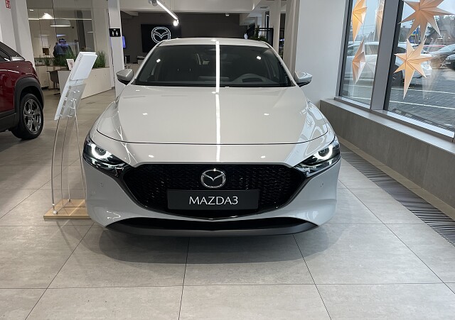 Mazda 3 - Kolor Ceramic Metalic, zdjęcie 4