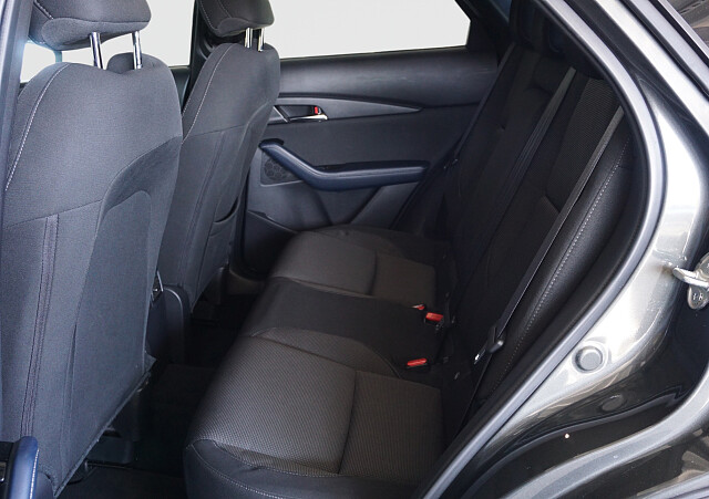 Mazda CX-30 (13).jpg