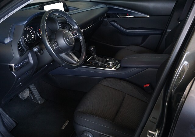 Mazda CX-30 (22).jpg