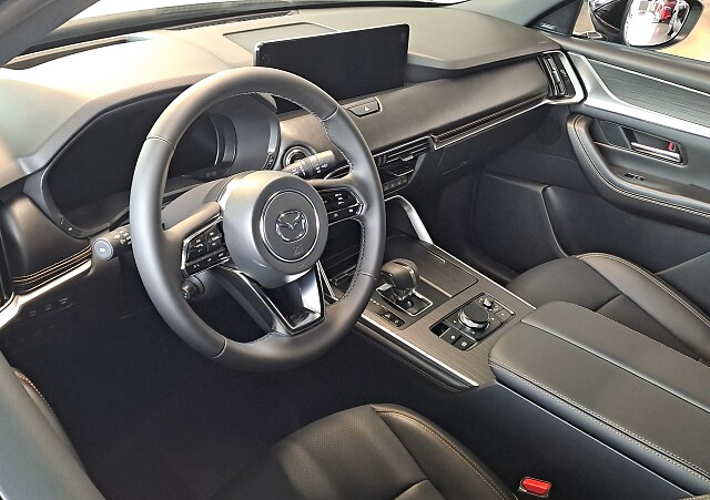 Mazda CX-80 - Kolor Platinum Quartz, zdjęcie 10
