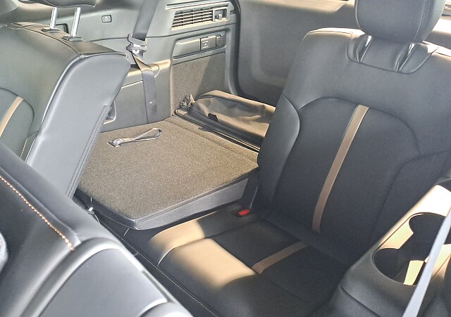 Mazda CX-80 - Kolor Platinum Quartz, zdjęcie 11