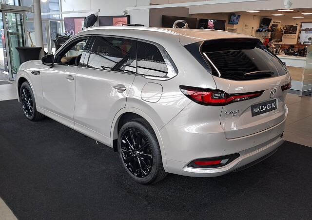 Mazda CX-80 - Kolor Platinum Quartz, zdjęcie 5
