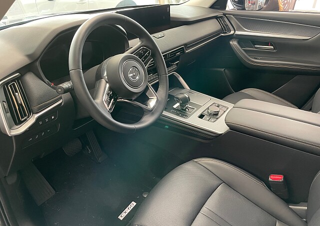 Mazda CX-60 - Kolor Machine Gray, zdjęcie 2